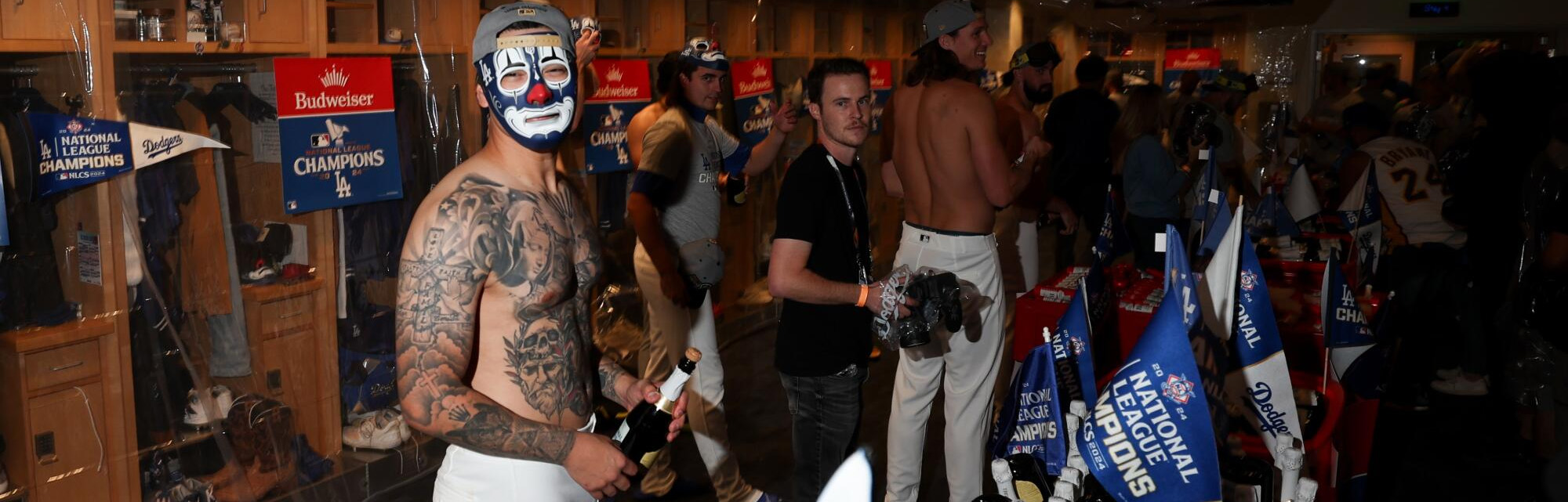 Halloween Costume Store 12 Halloween Costume Store -Halloween Costume Store 2